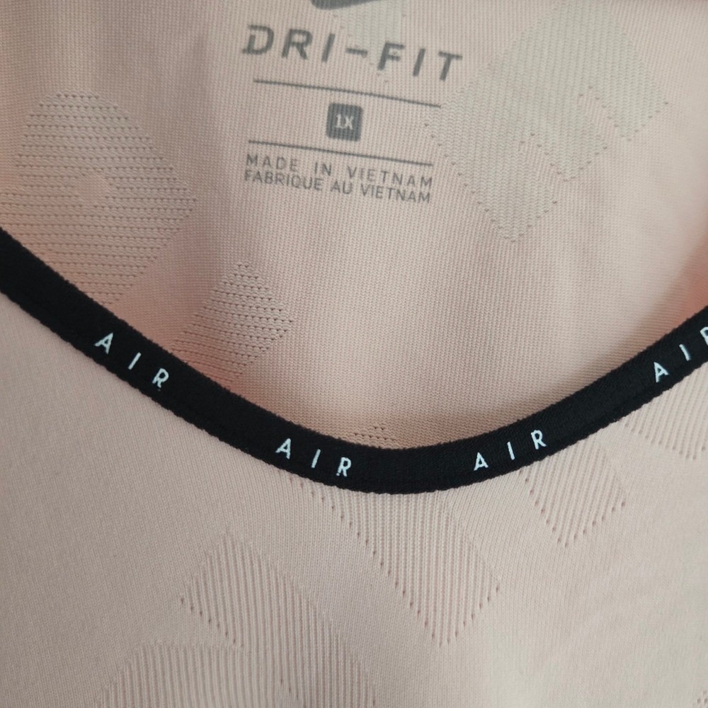 Nike Dri-FIT Pink Open-Back Performance Shirt – Women's 1X - Picture 3 of 5